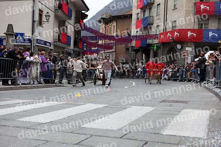 Gara delle Bighe 2011-7879.jpg